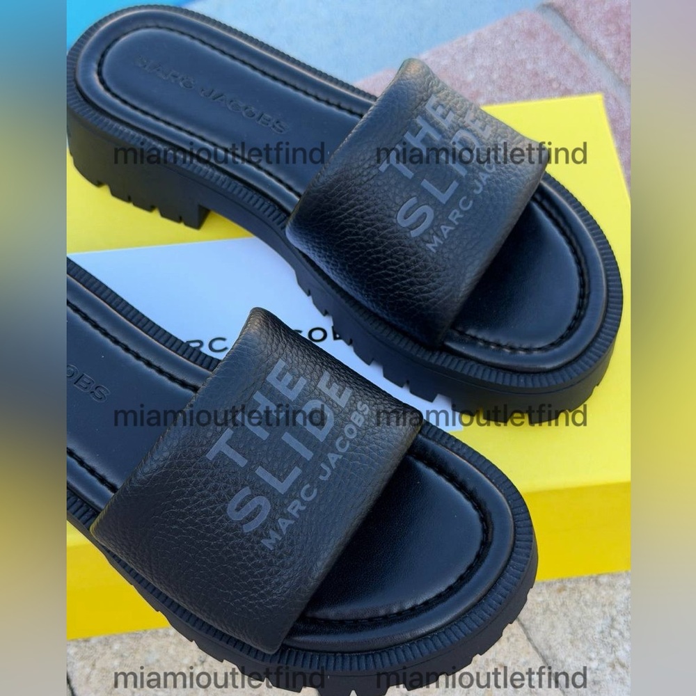 Marc Jacobs Black Chunky Logo Slide Sandals - Picture 4 of 5